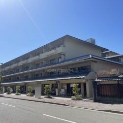 ポルト・ド・岡﨑 ポルト・ド・岡﨑