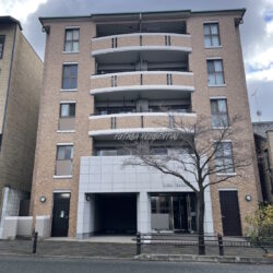 グローバル岡崎3階